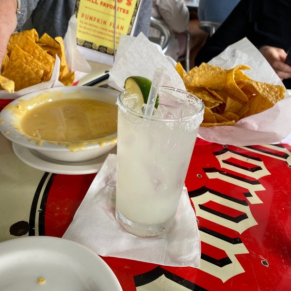 11/20/2021 tarihinde Melissa P.ziyaretçi tarafından Güero&#39;s Taco Bar'de çekilen fotoğraf