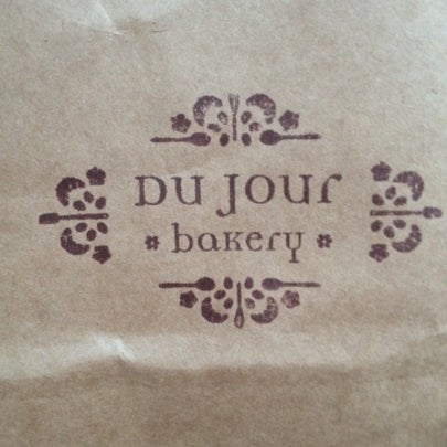 8/31/2012 tarihinde Brian B.ziyaretçi tarafından Du Jour Bakery'de çekilen fotoğraf