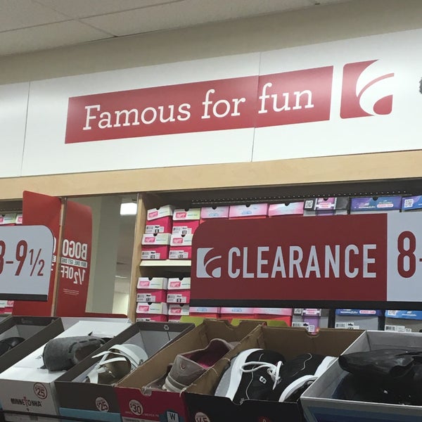 Famous footwear shop rogers