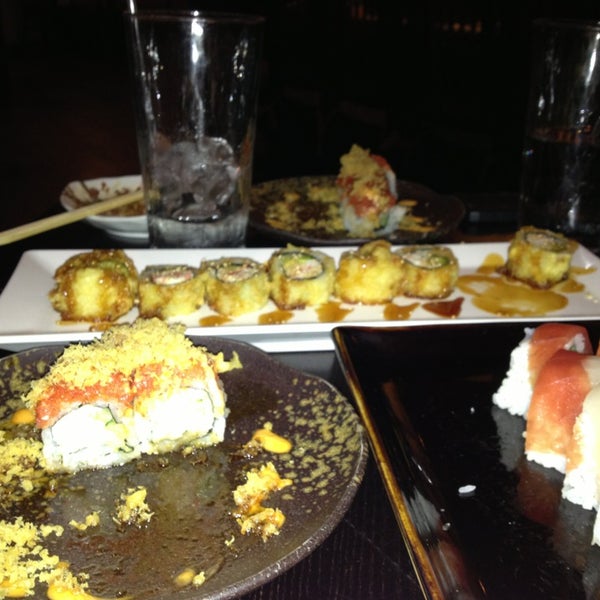 Photo taken at Yen Sushi &amp; Sake Bar (Century City) by Simone S. on 5/28/2013