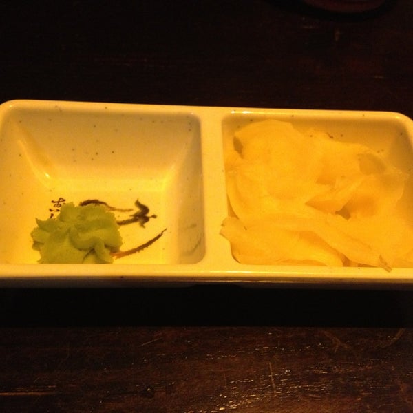 Photo taken at Yen Sushi &amp; Sake Bar (Century City) by Simone S. on 12/28/2013