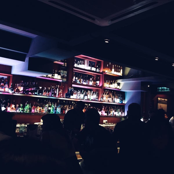 Foto tomada en Mezze Bar &amp; Bistro  por Lawky el 3/18/2015