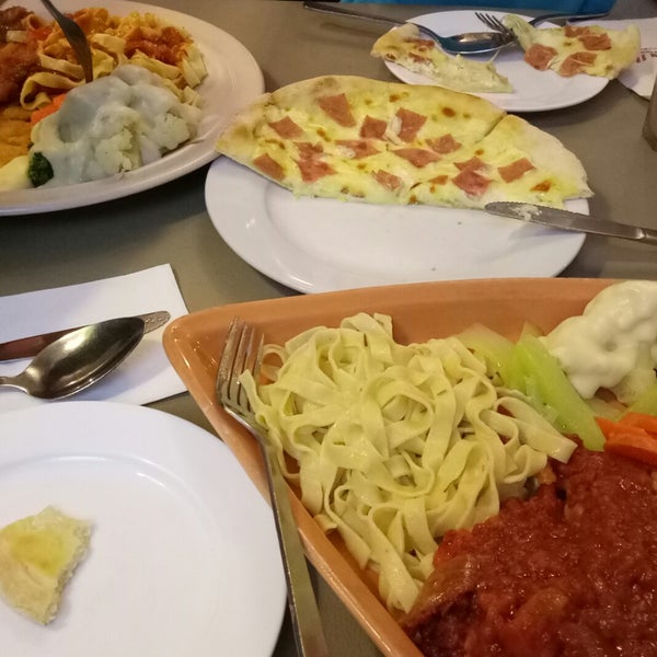 7/4/2018에 Hana H.님이 Little Italy (Pasta &amp; Pizza Corner)에서 찍은 사진