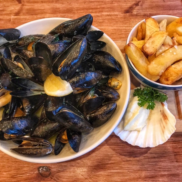 The Scallop Shell Seafood Restaurant in Bath