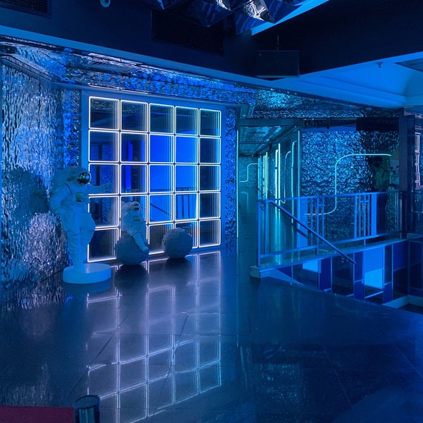 天王巨星Superstar Family Ktv Puchong Karaoke Barı