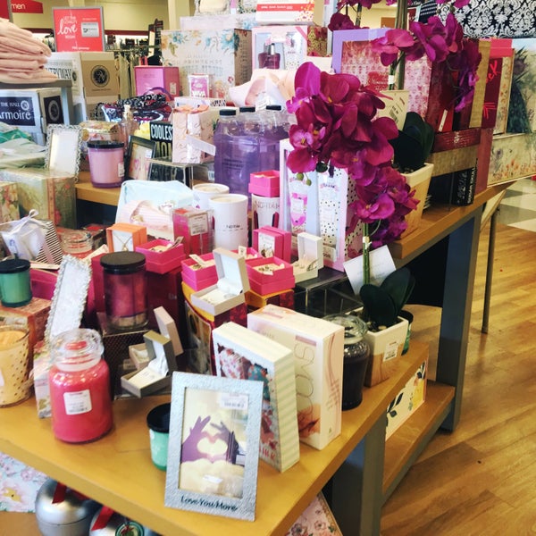 T.J. Maxx Department Store