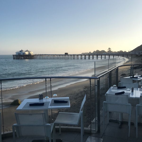 รูปภาพถ่ายที่ Malibu Beach Inn โดย Fahad . เมื่อ 9/11/2018