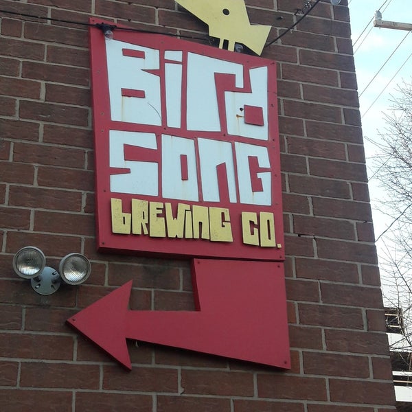 Photo taken at Birdsong Brewing Co. by Koll E. on 12/3/2019
