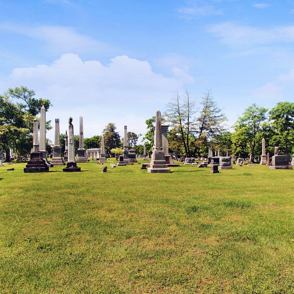 8/20/2018にMount Olivet Funeral Home &amp; CemeteryがMount Olivet Funeral Home &amp; Cemeteryで撮った写真