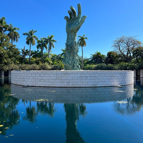 Снимок сделан в Мемориал Холокоста в Еврейской федерации Большого Майами пользователем Aya A. 1/18/2022