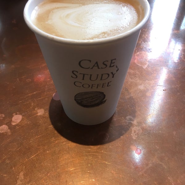 Снимок сделан в Case Study Coffee пользователем Shizuka T. 9/11/2018