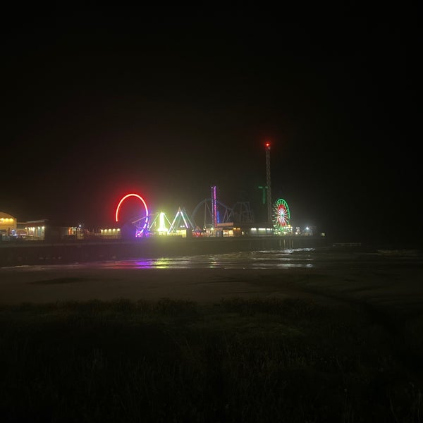 12/1/2019에 Omar님이 Galveston Island Historic Pleasure Pier에서 찍은 사진
