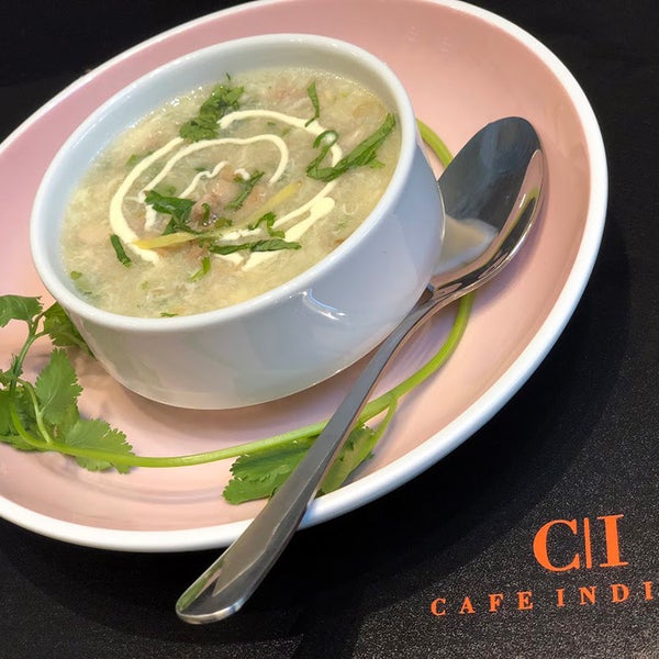 Photo taken at CI Restaurante Indiano by CI Restaurante Indiano on 8/15/2018