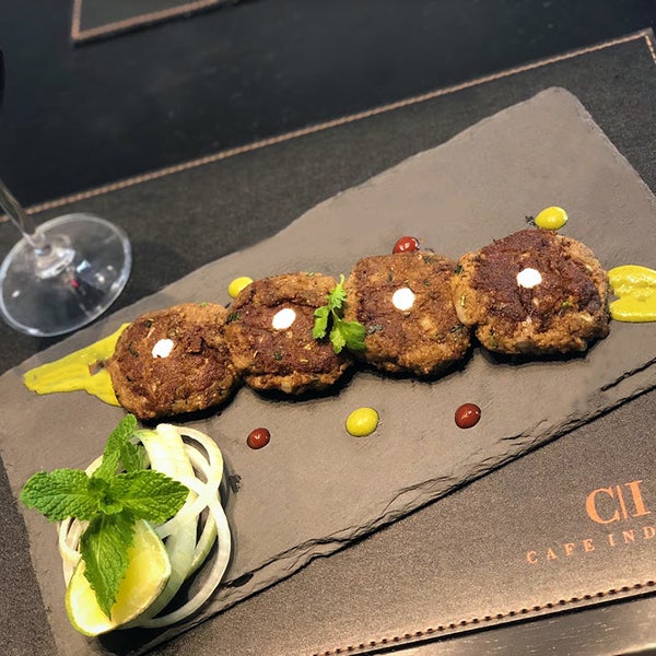Photo taken at CI Restaurante Indiano by CI Restaurante Indiano on 8/15/2018