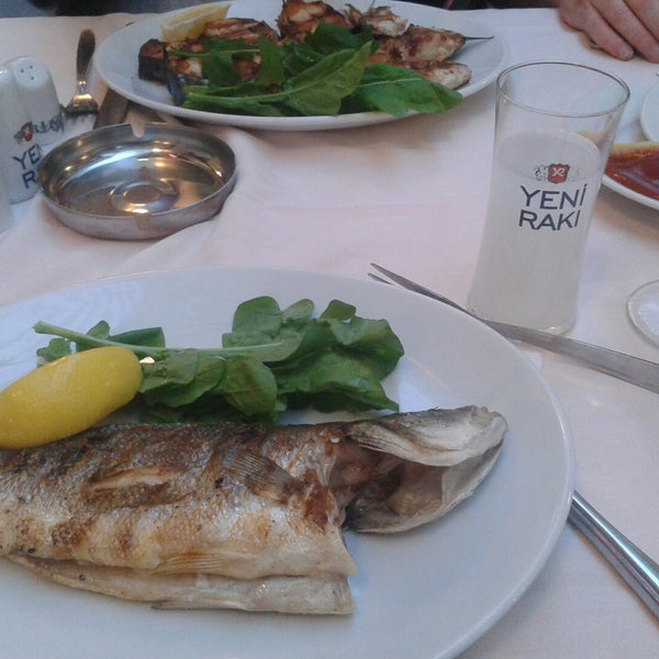 Foto tomada en Seviç Restaurant  por Fatoş G. el 11/6/2014