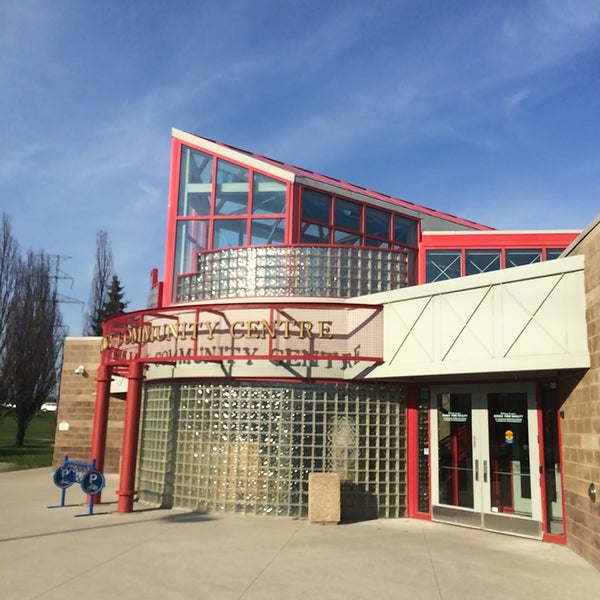 Photo taken at Albert McCormick Community Centre &amp; Arena by Raymond C. on 5/5/2016