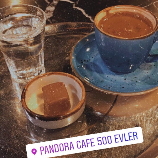 Foto tirada no(a) Pandora Cafe &amp; Restaurant por Gönül Y. em 9/22/2020
