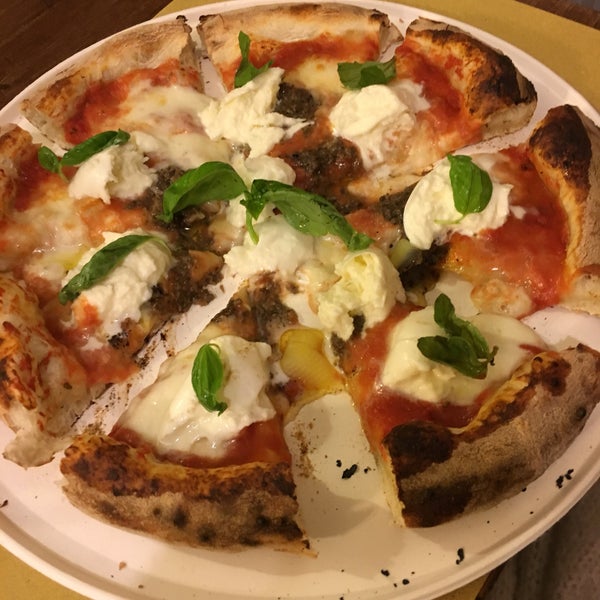 Truffle pizza with fresh mozzarella is a must try. Very friendly and cosy place.