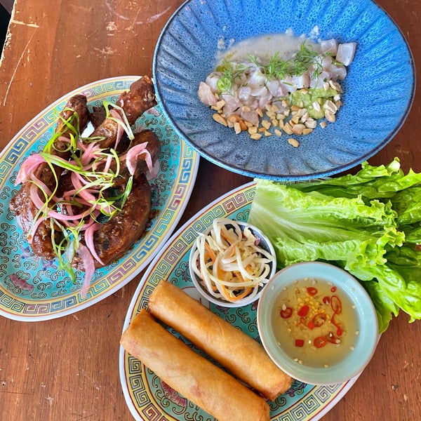 6/28/2021 tarihinde Lori L.ziyaretçi tarafından Falansai Vietnamese Kitchen'de çekilen fotoğraf