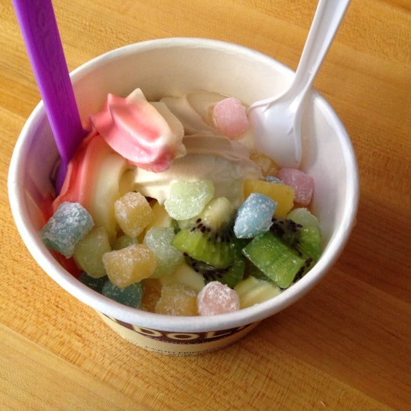 Find a creative selection of Froyo flavors, including Lemon Custard, Biscotti, Nutella, and a Green Apple and Watermelon Sorbet.
