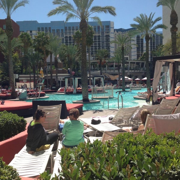 flamingo pool las vegas open flamingo pool las vegas open