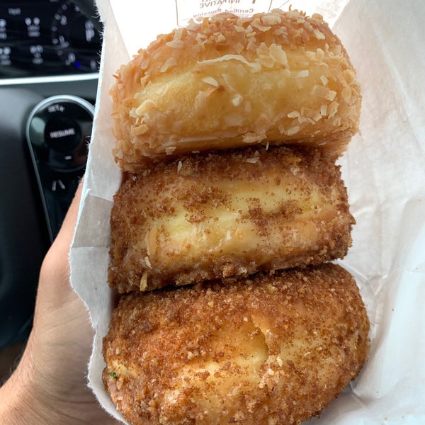 3/13/2020 tarihinde Ibrahimziyaretçi tarafından California Donuts'de çekilen fotoğraf
