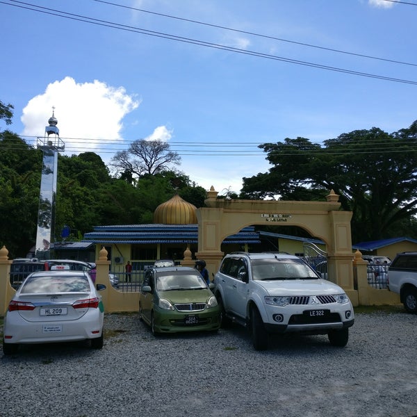 Buton Labuan Masjid Kg. Sg. Buton, Labuan - Mosque