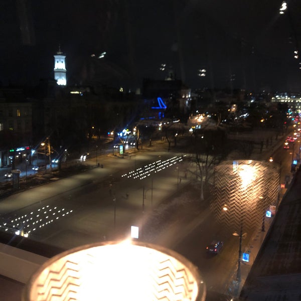 รูปภาพถ่ายที่ Panorama Restaurant โดย Irynà D. เมื่อ 12/1/2020