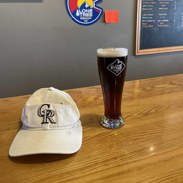 Das Foto wurde bei Lone Tree Brewery Co. von John H. am 4/15/2022 aufgenommen