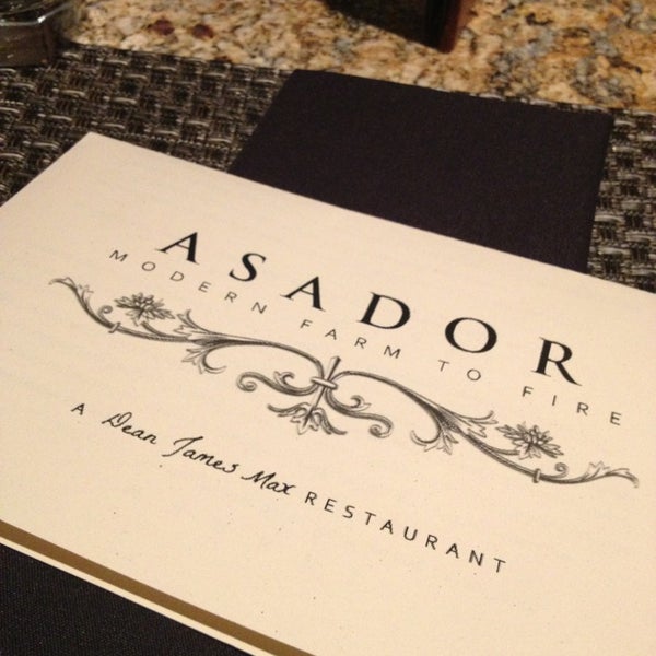 Foto tirada no(a) Asador Restaurant por lucy K. em 2/21/2013
