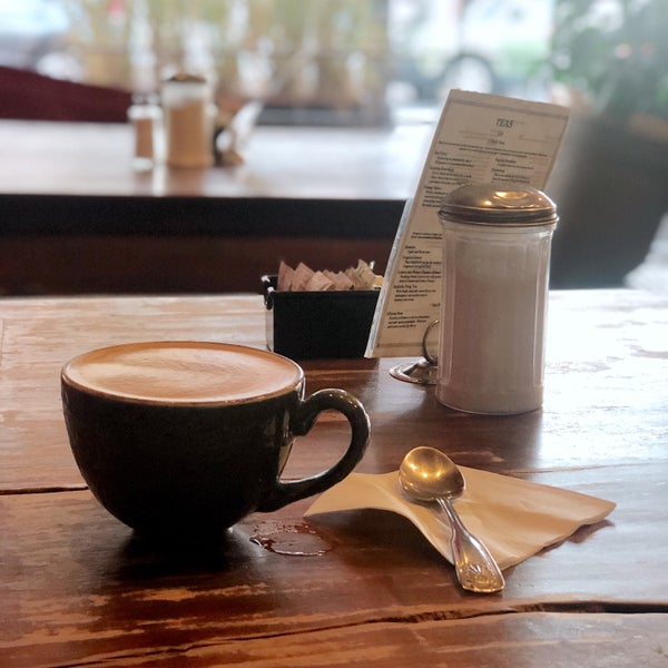 10/24/2018にAmy C.がKopi Caféで撮った写真