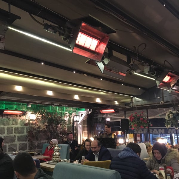 Foto scattata a Bahçem Cafe da Ömer U. il 1/19/2019
