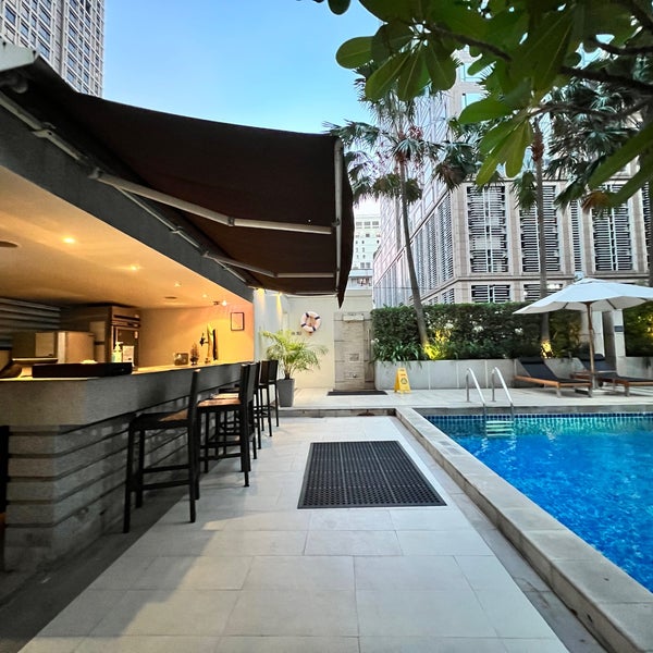 Photo taken at Courtyard by Marriott Bangkok by Artid J. on 3/5/2022