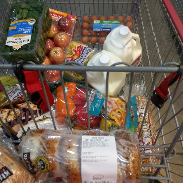 Costco 4100 Quakerbridge Rd