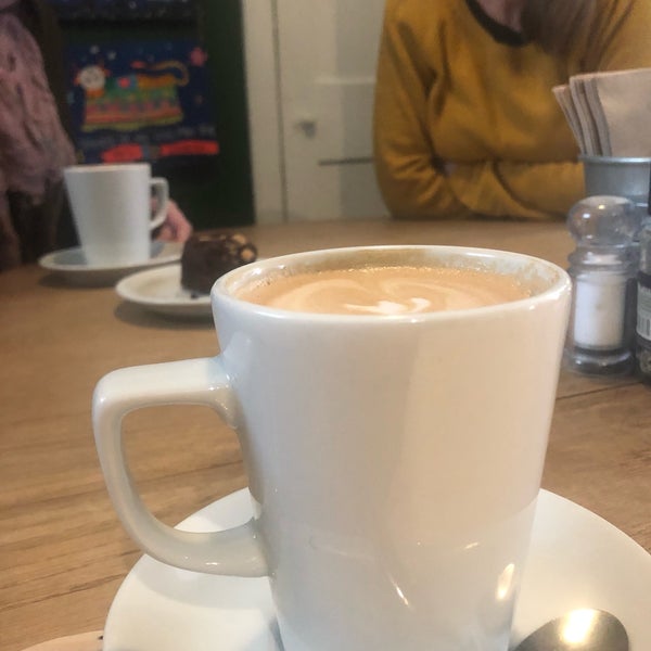 Photo taken at Organic Deli Cafe, Restaurant &amp; Wholefoods Store by Francesca C. on 3/7/2019