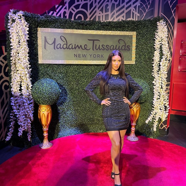Photo taken at Madame Tussauds by Gabriele M. on 10/5/2022