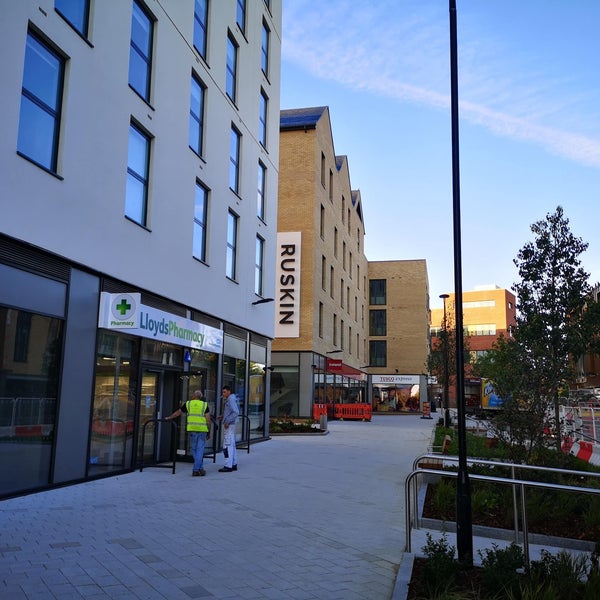 West Way Square Botley Oxford, Oxfordshire