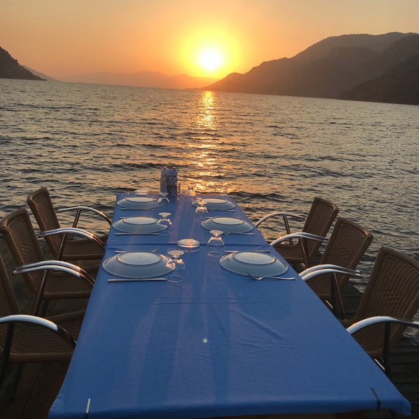 Photo taken at Delikyol Deniz Restaurant Mehmet’in Yeri by Songül D. on 7/6/2020