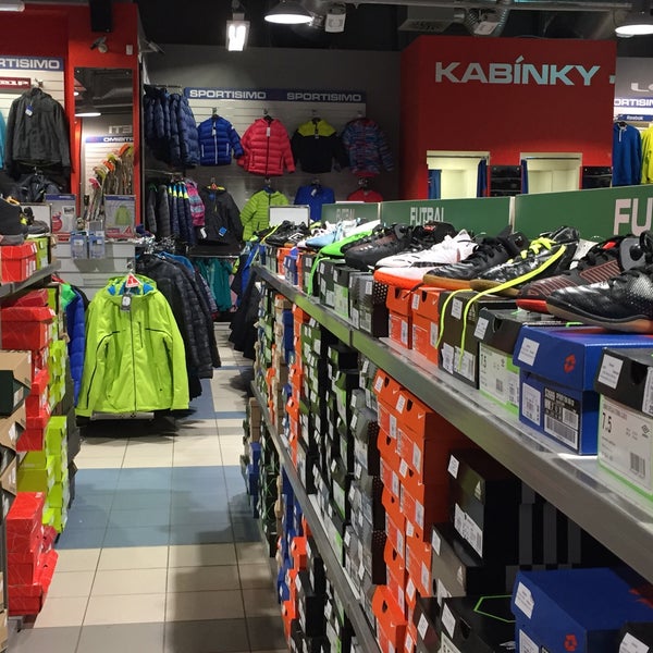 Де спорт магазины