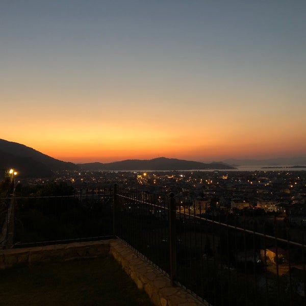 9/20/2018 tarihinde Ceren Y.ziyaretçi tarafından Sundial Otel, Bar &amp; Restaurant'de çekilen fotoğraf