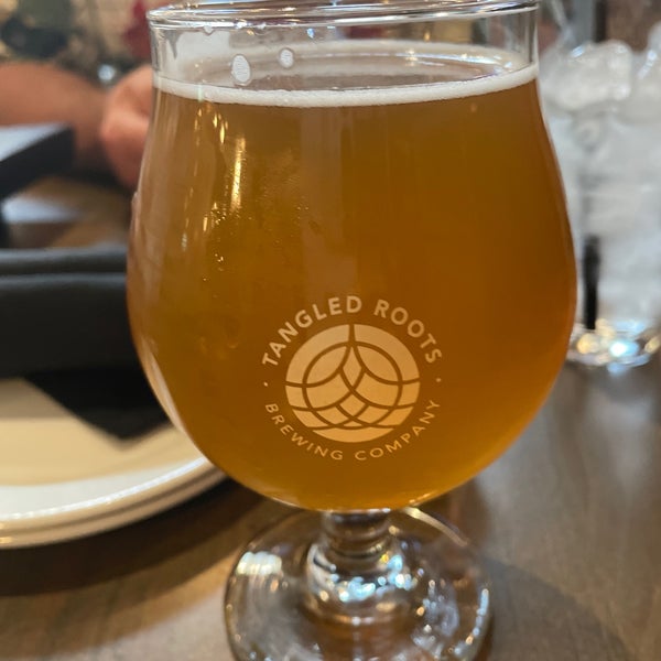 Photo taken at Lock &amp; Mule by Tangled Roots Brewing Company by Janet J. on 5/30/2021