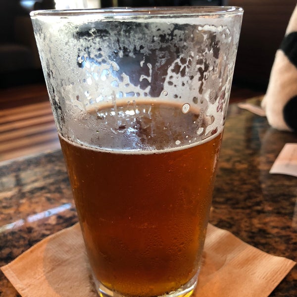 Photo taken at BJ&#39;s Restaurant &amp; Brewhouse by Alexis on 9/29/2018