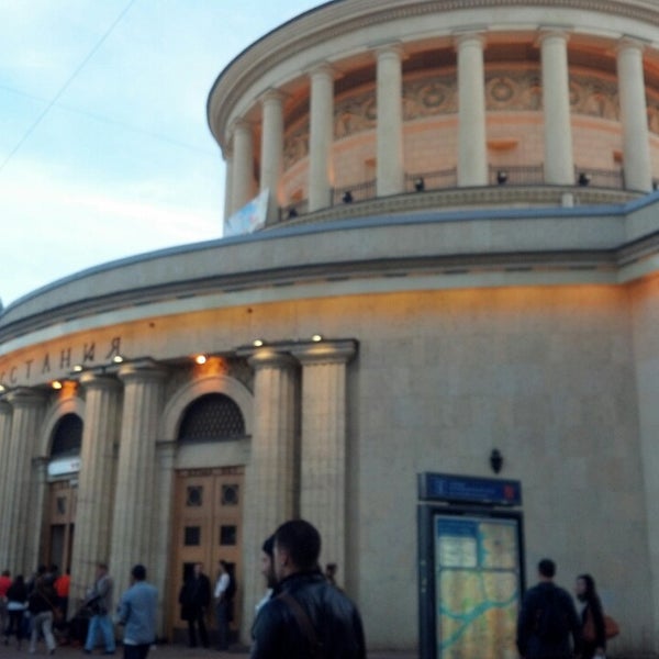 Магазины Метро Восстания