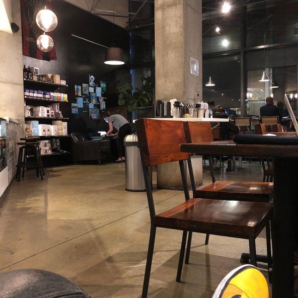 2/8/2019에 Greg B.님이 Condesa Coffee에서 찍은 사진