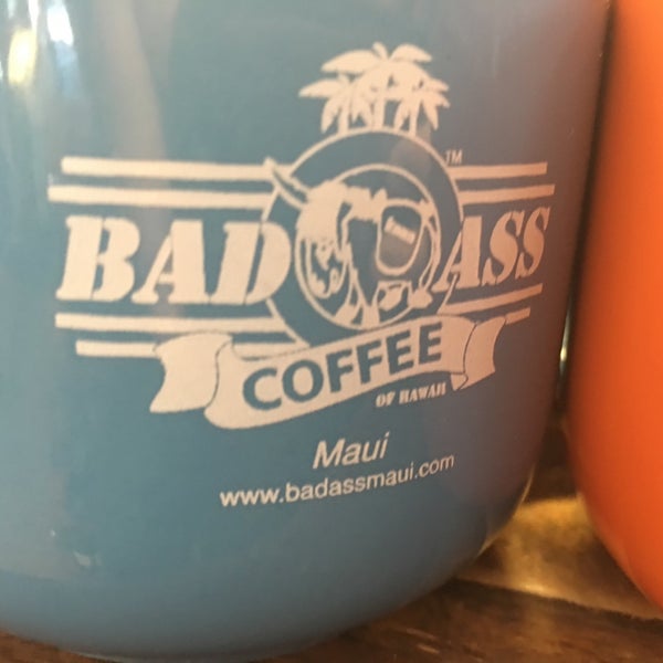 Photo taken at Bad Ass Coffee of Hawaii by Minh-Kiet C. on 11/23/2015