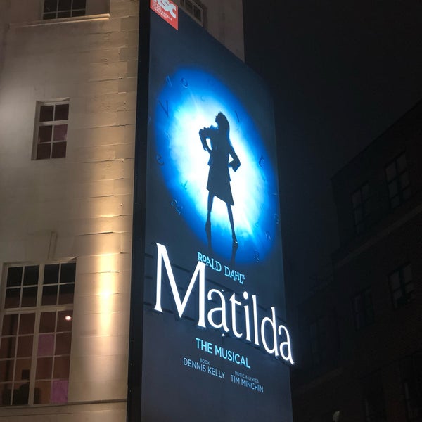 Foto diambil di Matilda The Musical oleh Minh-Kiet C. pada 12/30/2018