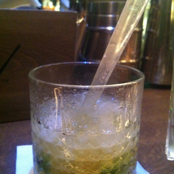 The Kiwi Caipirinha is absolutely amazing! Try it and you will not regret it!