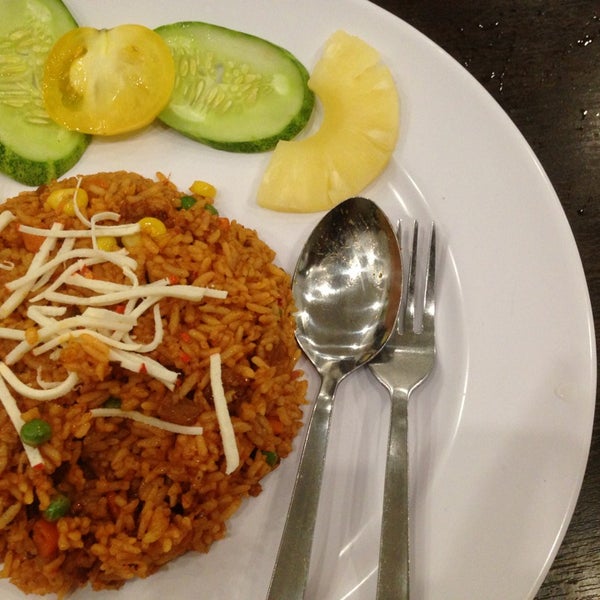 Photos At Luk Yea Yan Vegetarian Restaurant 鹿野苑素食馆 30 Tips From 944 Visitors