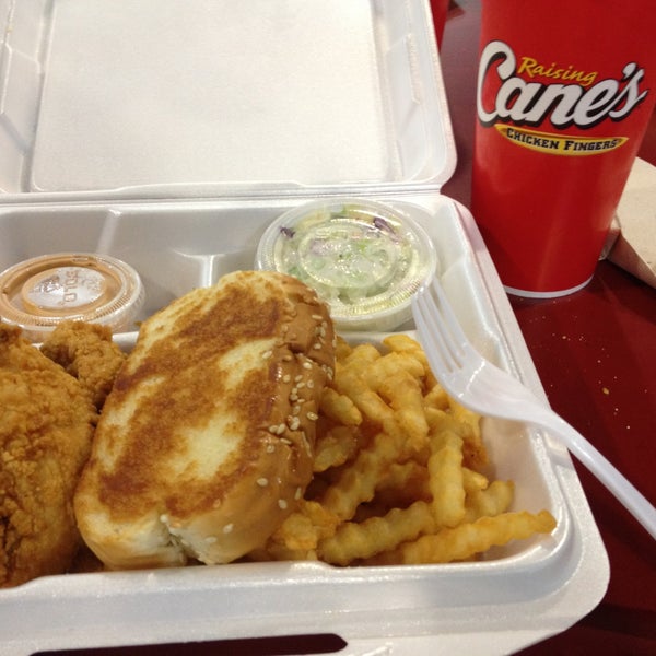 Photo taken at Raising Cane&#39;s Chicken Fingers by 💗Dany G. on 5/3/2013