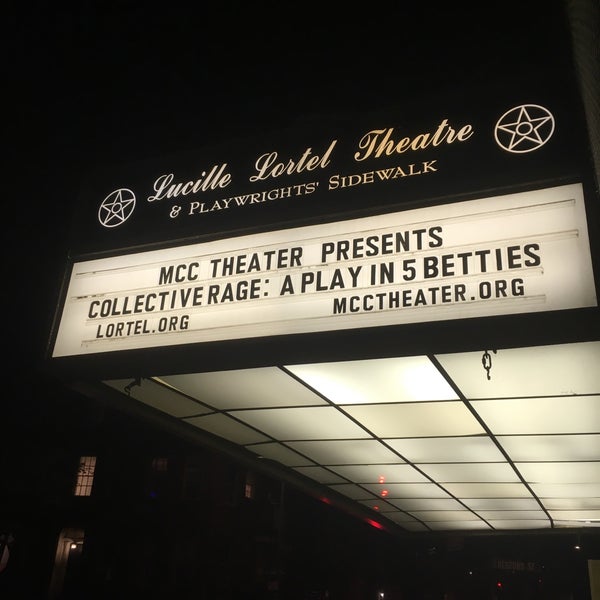 Photo taken at Lucille Lortel Theatre by Brent Y. on 10/4/2018